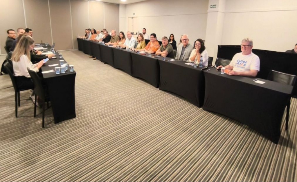 Sindicato dos Banc�arios de Presidente Prudente - Proposta do banco com reajuste para o Saúde Caixa é rejeitada em mesa