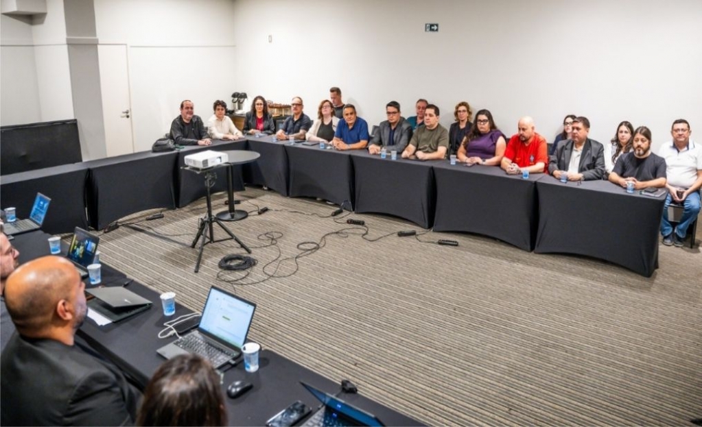 Sindicato dos Banc�arios de Presidente Prudente - Banco do Brasil apresenta proposta para renovação do ACT específico
