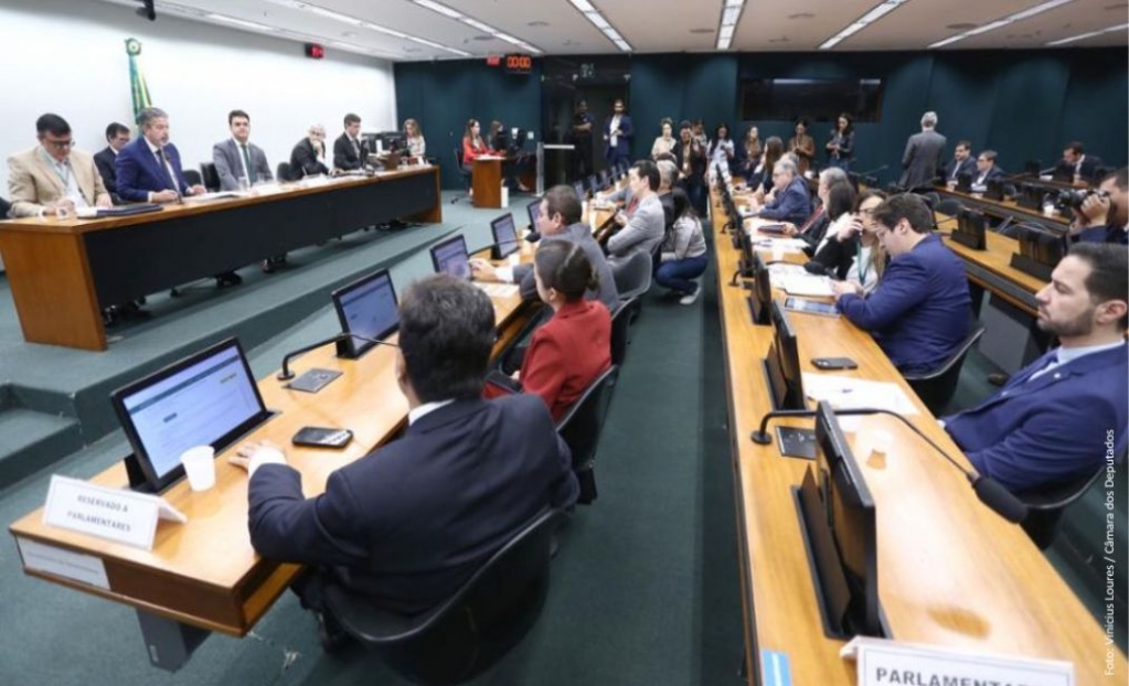 Sindicato dos Banc�arios de Presidente Prudente - Isenção de IR para quem ganha até R$ 5mil