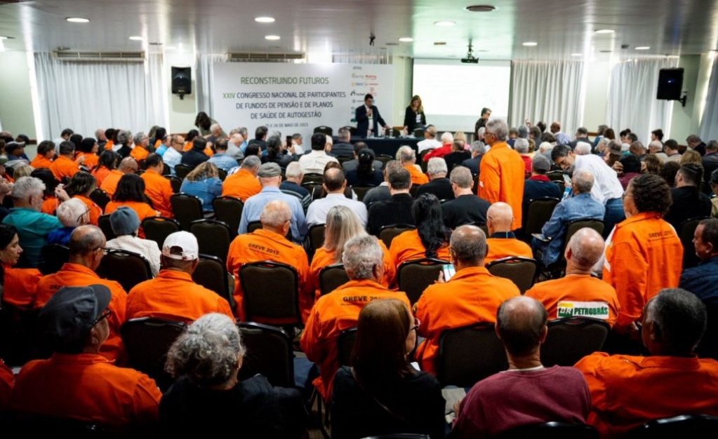 Sindicato dos Bancrios de Presidente Prudente - 24 Congresso da Anapar repudia ataques contra a Previ