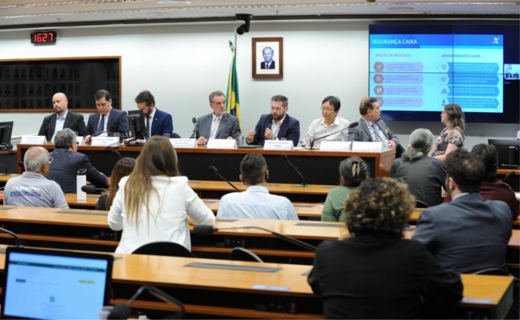 Sindicato dos Banc�arios de Presidente Prudente - Contraf-CUT defende monopólio da Caixa na avaliação de penhor