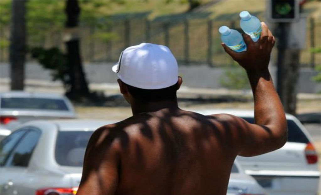 Sindicato dos Banc�arios de Presidente Prudente - Emprego sem carteira e trabalho autônomo batem novo recorde