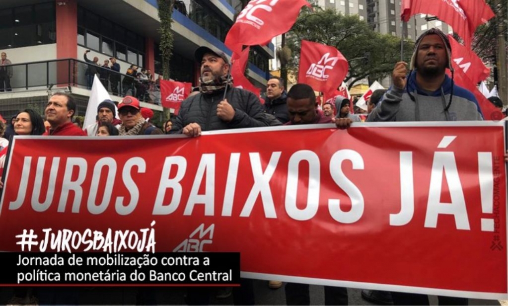 Sindicato dos Banc�arios de Presidente Prudente - Trabalhadores pedem o fim dos juros altos no Brasil