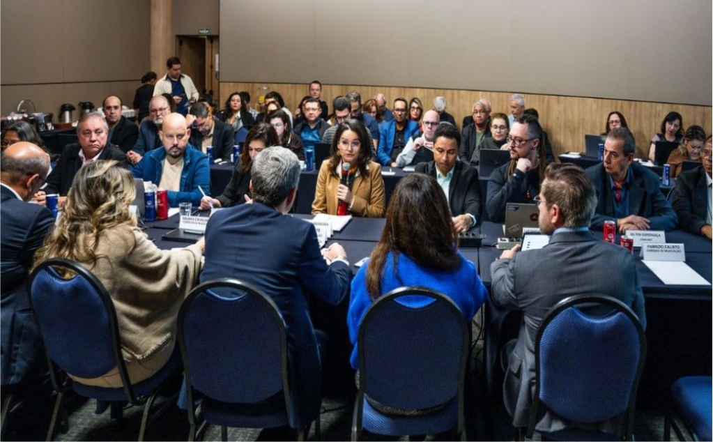 Sindicato dos Banc�arios de Presidente Prudente - Campanha Nacional: Sem aumento real não dá, Fenaban!