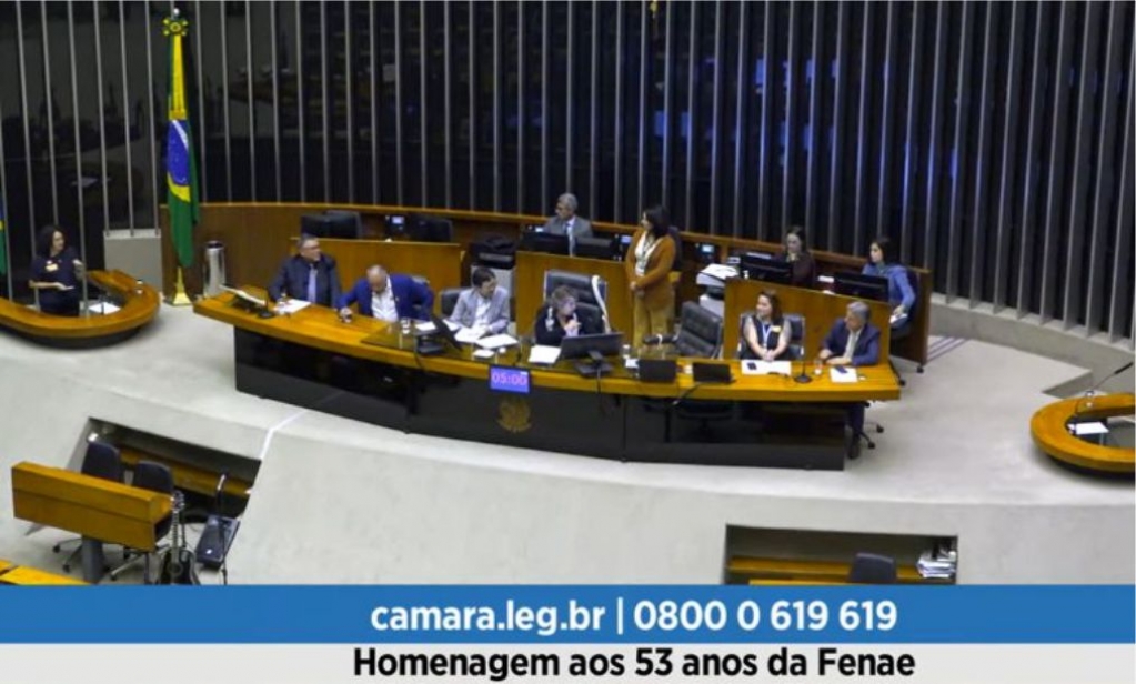 Sindicato dos Banc�arios de Presidente Prudente - Contraf-CUT e Fenae lançam subsídios que destacam papel social da Caixa