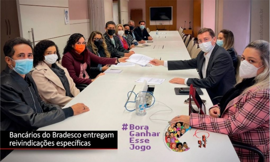 Sindicato dos Banc�arios de Presidente Prudente - Bancários do Bradesco entregam minuta específica ao banco
