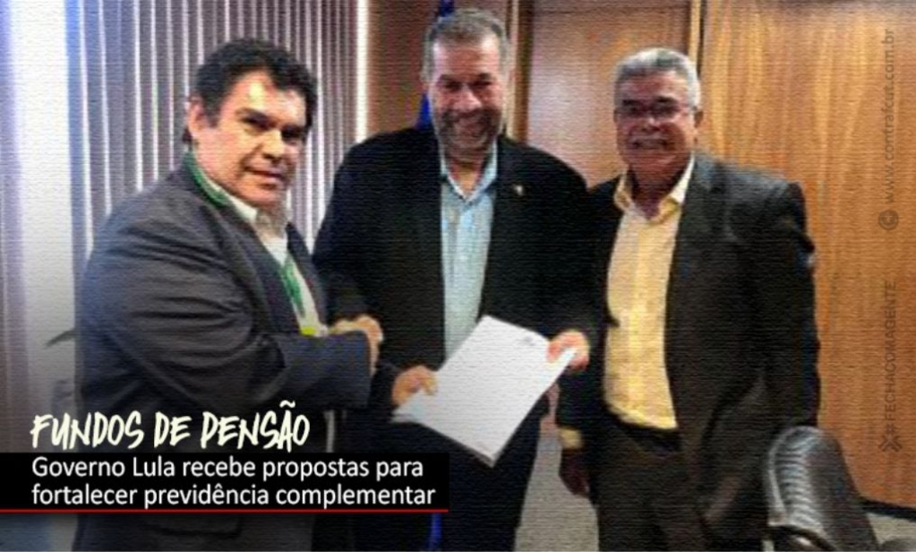 Sindicato dos Banc�arios de Presidente Prudente - Agenda positiva para previdência complementar é entregue ao ministro Carlos Lupi
