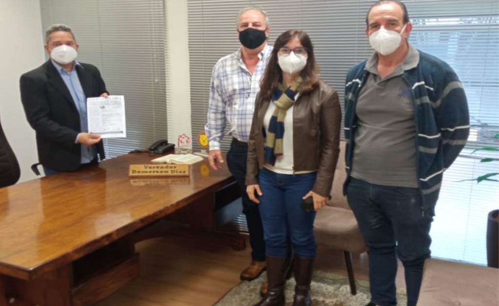 Sindicato dos Banc�arios de Presidente Prudente - PRESIDENTE DA CÂMARA RECEBEU PEDIDO DE  PRIORIDADE DE VACINAÇÃO PARA BANCÁRIOS