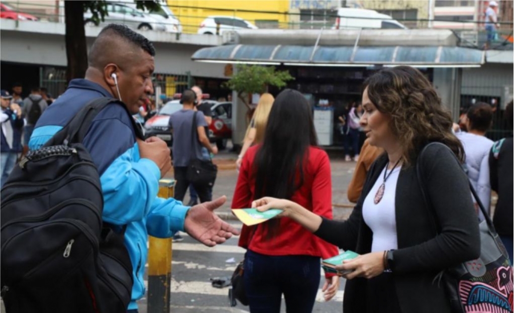 Sindicato dos Banc�arios de Presidente Prudente - Com carteira verde e amarela governo quer volta da escravidão, diz presidente da CUT